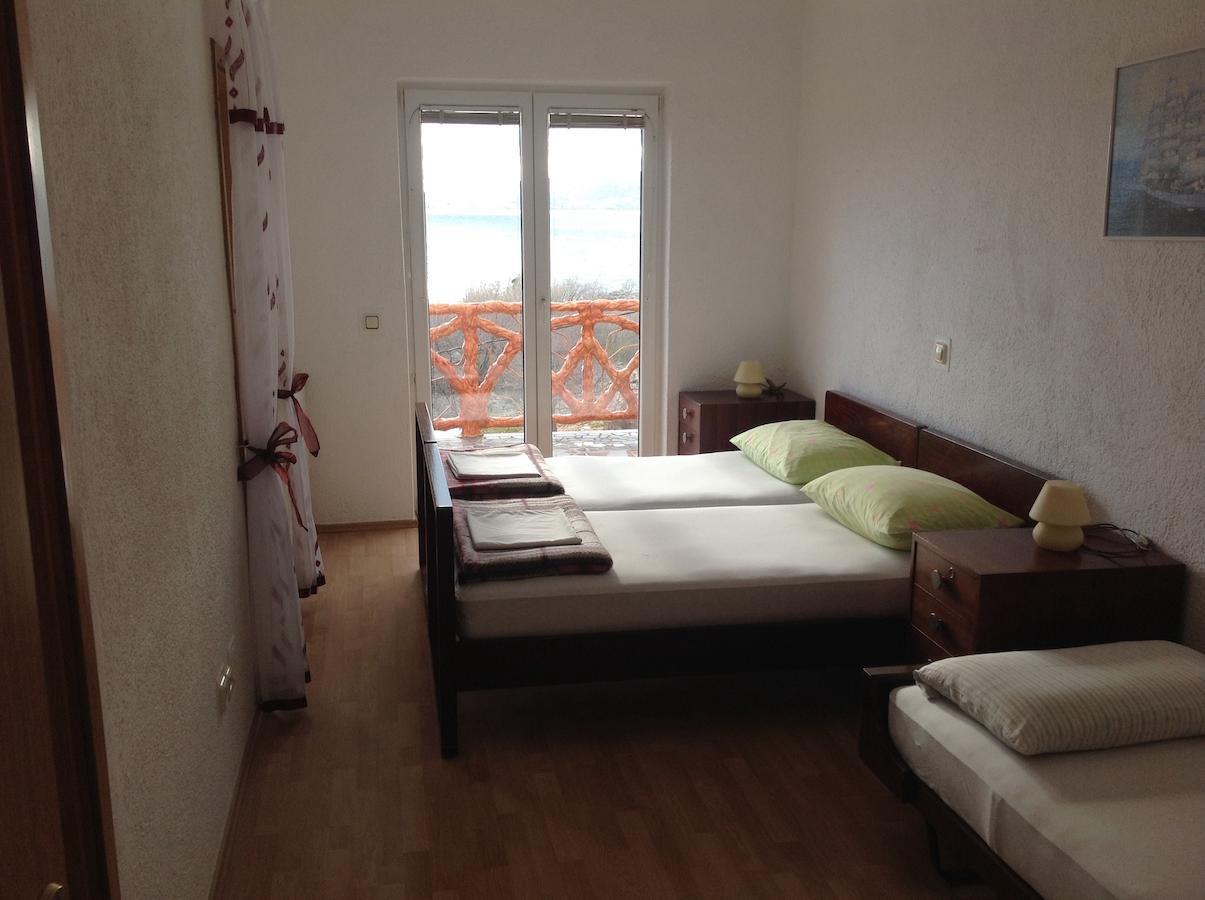 Katarina Apartments And Rooms Sibinj Krmpotski Zimmer foto
